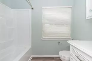 4509 Country Club Dr, Dickinson, TX 77539 - Photo 25