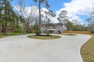 4509 Country Club Drive, Dickinson, TX 77539 - Photo 1