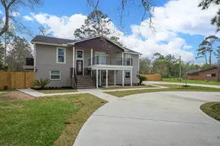 4509 Country Club Dr, Dickinson, TX 77539 - Photo 1