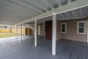 4509 Country Club Dr, Dickinson, TX 77539 - Photo 39