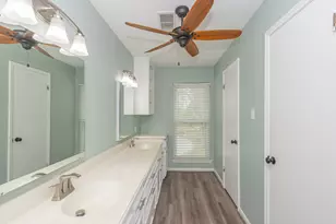 4509 Country Club Dr, Dickinson, TX 77539 - Photo 17