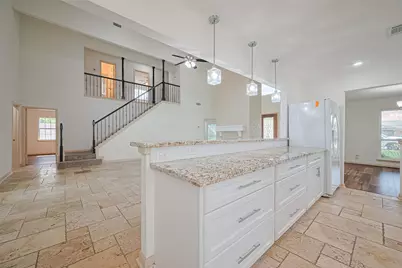 982 W Donovan Street, Houston, TX 77091 - Photo 5