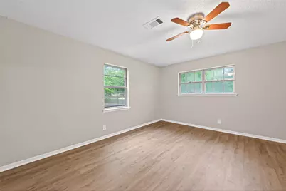 315 Hollywood Drive, Conroe, TX 77303 - Photo 29
