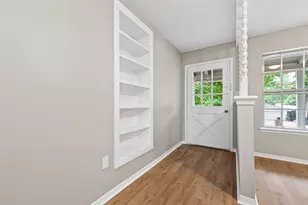 315 Hollywood Dr, Conroe, TX 77303 - Photo 3