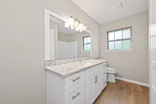 315 Hollywood Dr, Conroe, TX 77303 - Photo 27