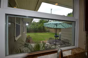 4009 Nenana Dr, Houston, TX 77025 - Photo 13