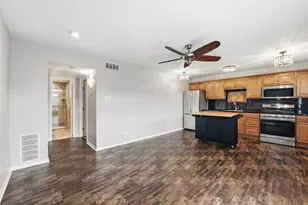 1529 Wirt Rd, Houston, TX 77055 - Photo 5