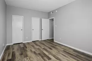 7065 N Holiday Dr, Galveston, TX 77550 - Photo 11