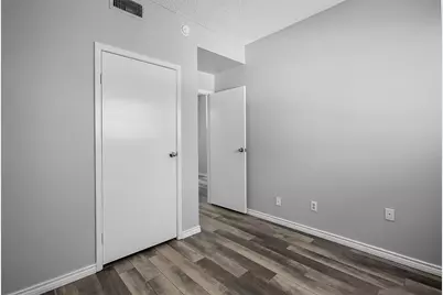7065 N Holiday Drive, Galveston, TX 77550 - Photo 15