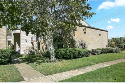 7065 N Holiday Drive, Galveston, TX 77550 - Photo 17