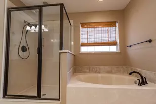 391 Ling St, Bayou Vista, TX 77563 - Photo 33