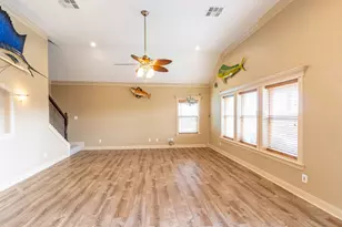 391 Ling St, Bayou Vista, TX 77563 - Photo 21