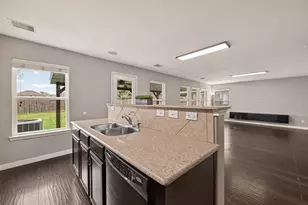 18302 Walden Gate Ln, Cypress, TX 77433 - Photo 21