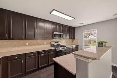 18302 Walden Gate Ln, Cypress, TX 77433 - Photo 23