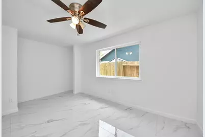 10410 Green Valley Lane, Houston, TX 77064 - Photo 31