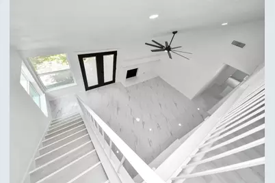 10410 Green Valley Lane, Houston, TX 77064 - Photo 23