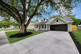 10410 Green Valley Ln, Houston, TX 77064 - Photo 43