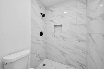 10410 Green Valley Lane, Houston, TX 77064 - Photo 37