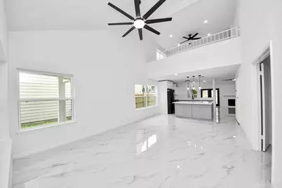 10410 Green Valley Lane, Houston, TX 77064 - Photo 7