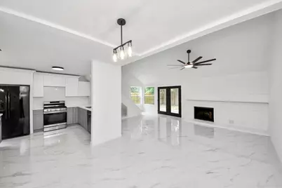10410 Green Valley Lane, Houston, TX 77064 - Photo 21