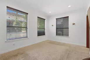 5330 Fayette St, Houston, TX 77056 - Photo 7