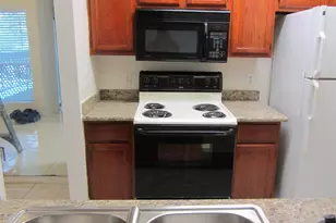 6500 Harbor Town Dr, Houston, TX 77036 - Photo 17