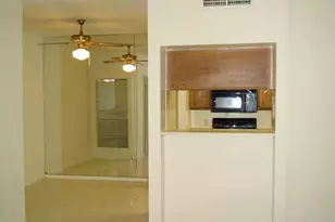 6500 Harbor Town Dr, Houston, TX 77036 - Photo 5