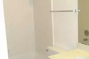 6500 Harbor Town Dr, Houston, TX 77036 - Photo 7