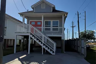 501 43rd St, Galveston, TX 77550 - Photo 3