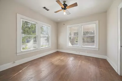 1103 W Cottage Street, Houston, TX 77009 - Photo 11