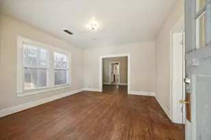 1103 W Cottage St, Houston, TX 77009 - Photo 5