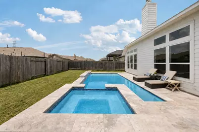 8803 W Crescent Lake Circle, Baytown, TX 77521 - Photo 3