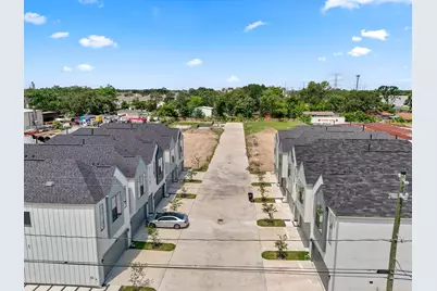 8417 Pech Landing Drive, Houston, TX 77055 - Photo 35