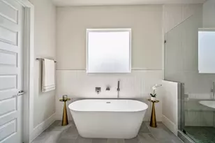 8417 Pech Landing Dr, Houston, TX 77055 - Photo 27