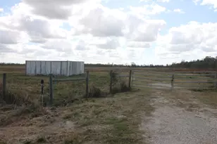 43 County Rd 2355, Liberty, TX 77575 - Photo 1