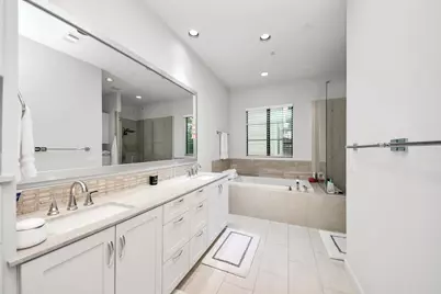1608 Nevada Street #C, Houston, TX 77006 - Photo 25
