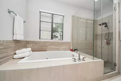 1608 Nevada Street #C, Houston, TX 77006 - Photo 27