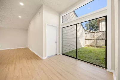 12618 Ashford Chase Drive, Houston, TX 77082 - Photo 11