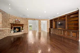 5918 Southern Hills Dr, Houston, TX 77069 - Photo 17