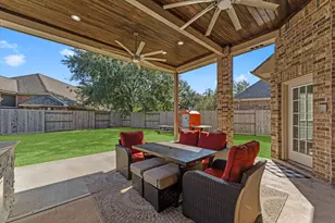 18335 E Laura Shore Dr, Cypress, TX 77433 - Photo 43