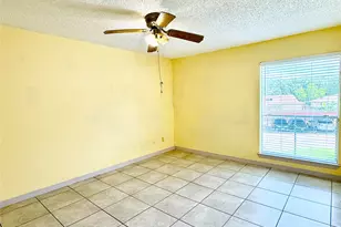 8360 Jorine Dr, Houston, TX 77036 - Photo 7