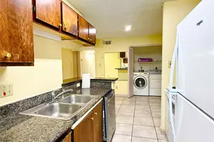 8360 Jorine Dr, Houston, TX 77036 - Photo 15
