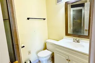 8360 Jorine Dr, Houston, TX 77036 - Photo 9