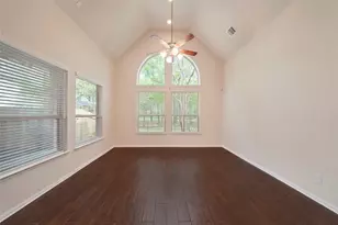 12419 Tyler Springs Ln, Humble, TX 77346 - Photo 13