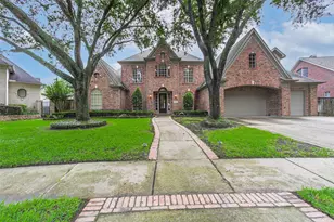 3815 Loch Glen Ct, Houston, TX 77059 - Photo 3