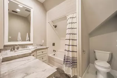 3815 Loch Glen Court, Houston, TX 77059 - Photo 43