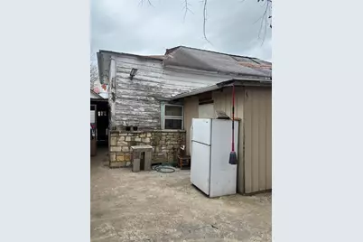 725 Swigert Avenue, Kerrville, TX 78028 - Photo 9