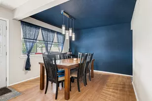 305 Bull Run Dr, League City, TX 77573 - Photo 15