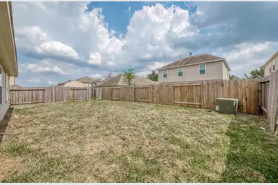 5242 Espuela Lane, Baytown, TX 77521 - Photo 33