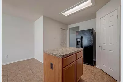 5242 Espuela Lane, Baytown, TX 77521 - Photo 11